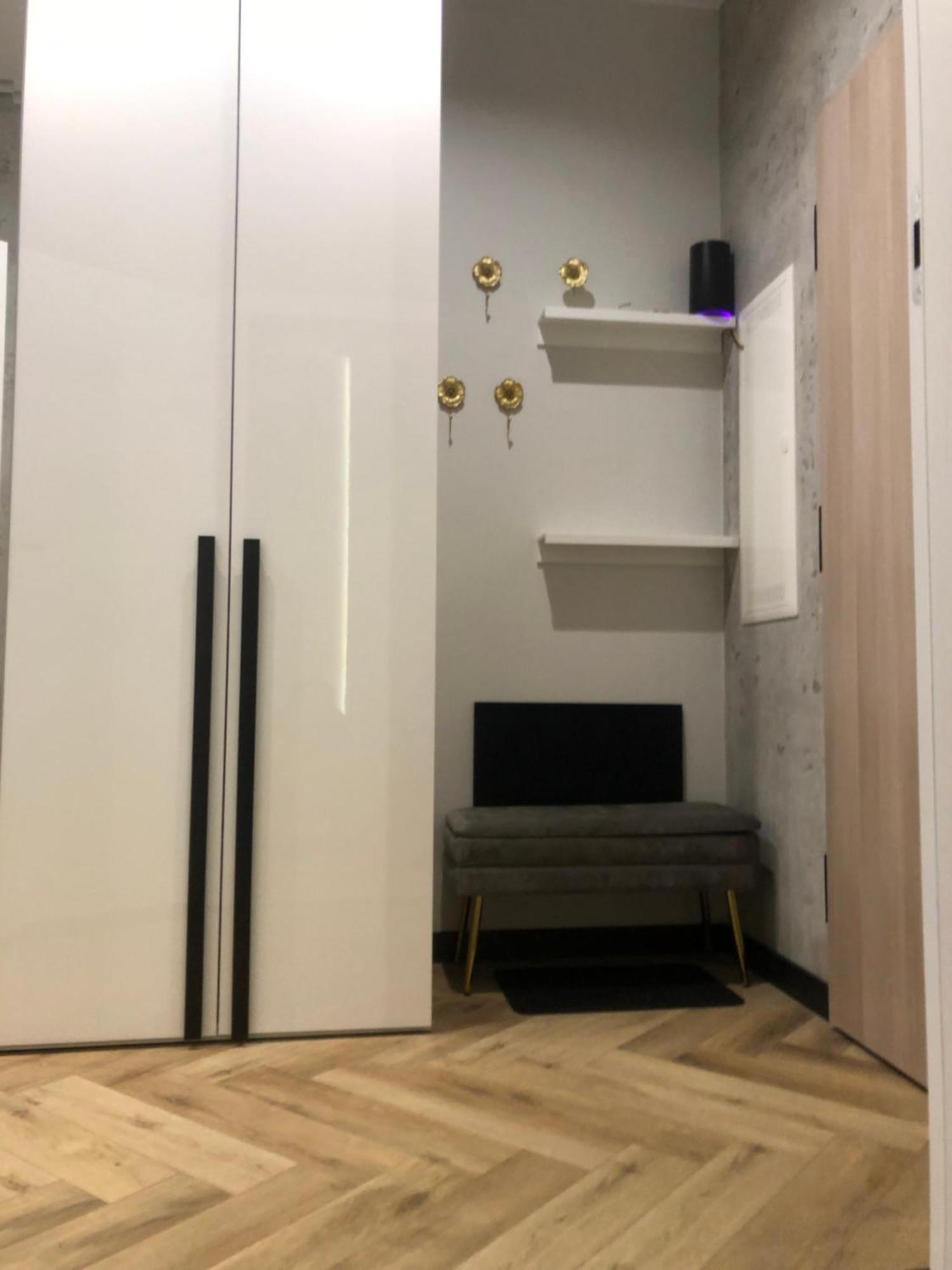 Komfortowe Apartamenty Kielce Klonowa ,Ogrodek, Garaz Podziemny, Samodzielne Wejscie Na Kod 24H Exterior foto